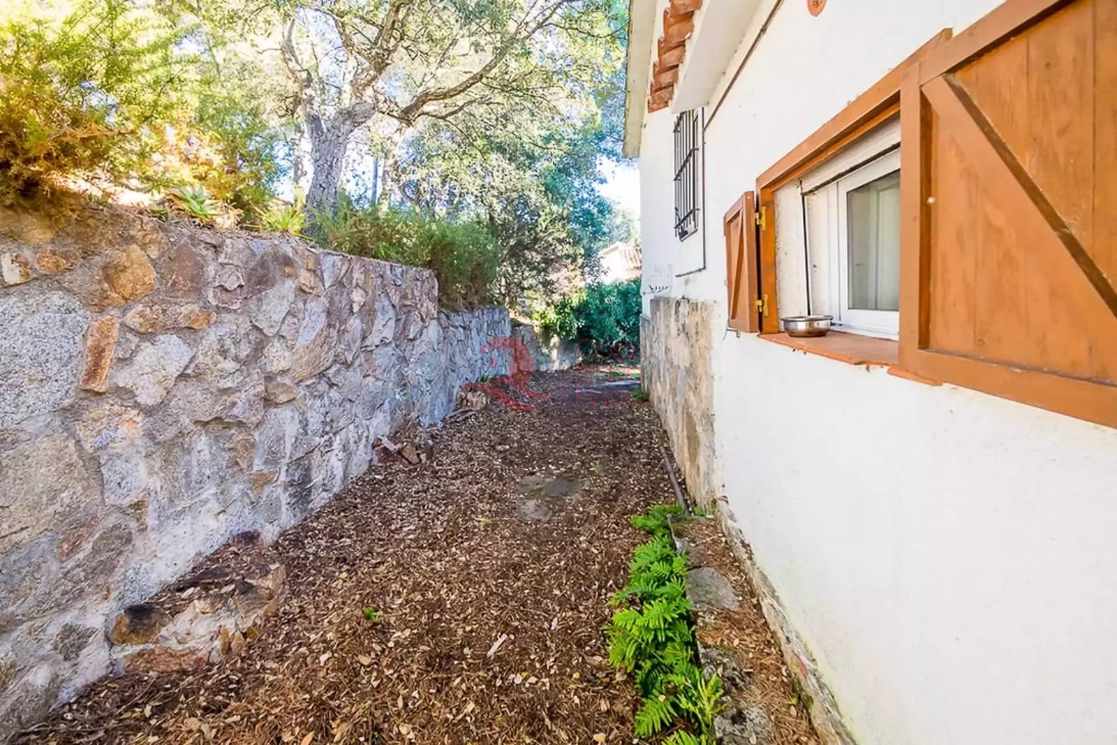 Chalet de 3 habitaciones en Santa Cristina d'Aro en venta con piscina garaje - 275.000 € (Ref: 9419500)