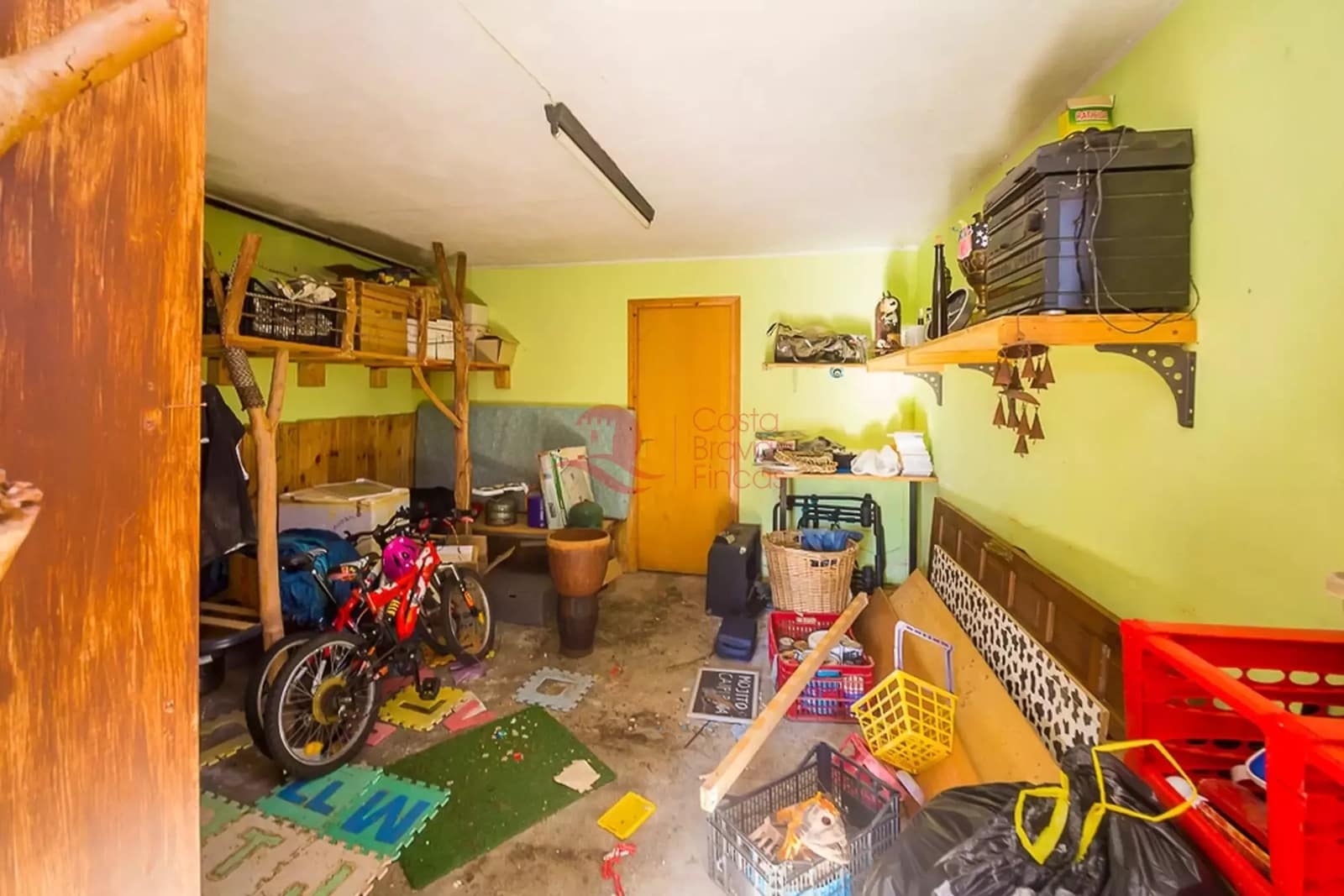 Chalet de 3 habitaciones en Santa Cristina d'Aro en venta con piscina garaje - 275.000 € (Ref: 9419500)