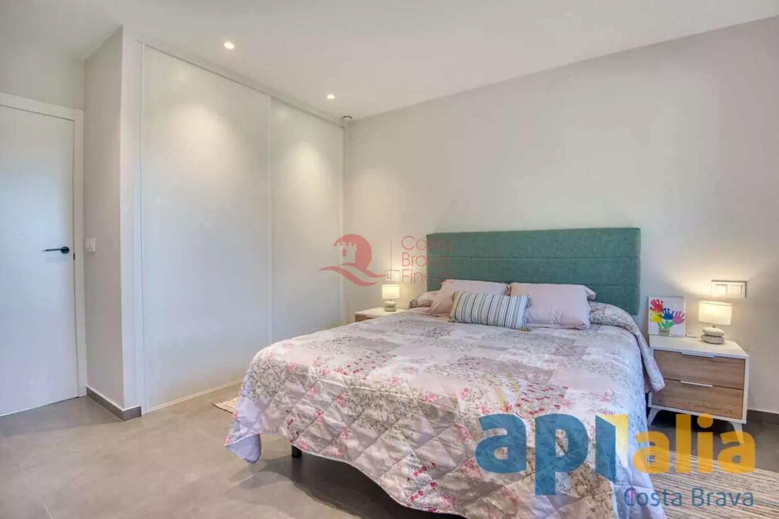 3 slaapkamer Villa te koop in Santa Cristina d'Aro met zwembad garage - € 665.000 (Ref: 9430951)