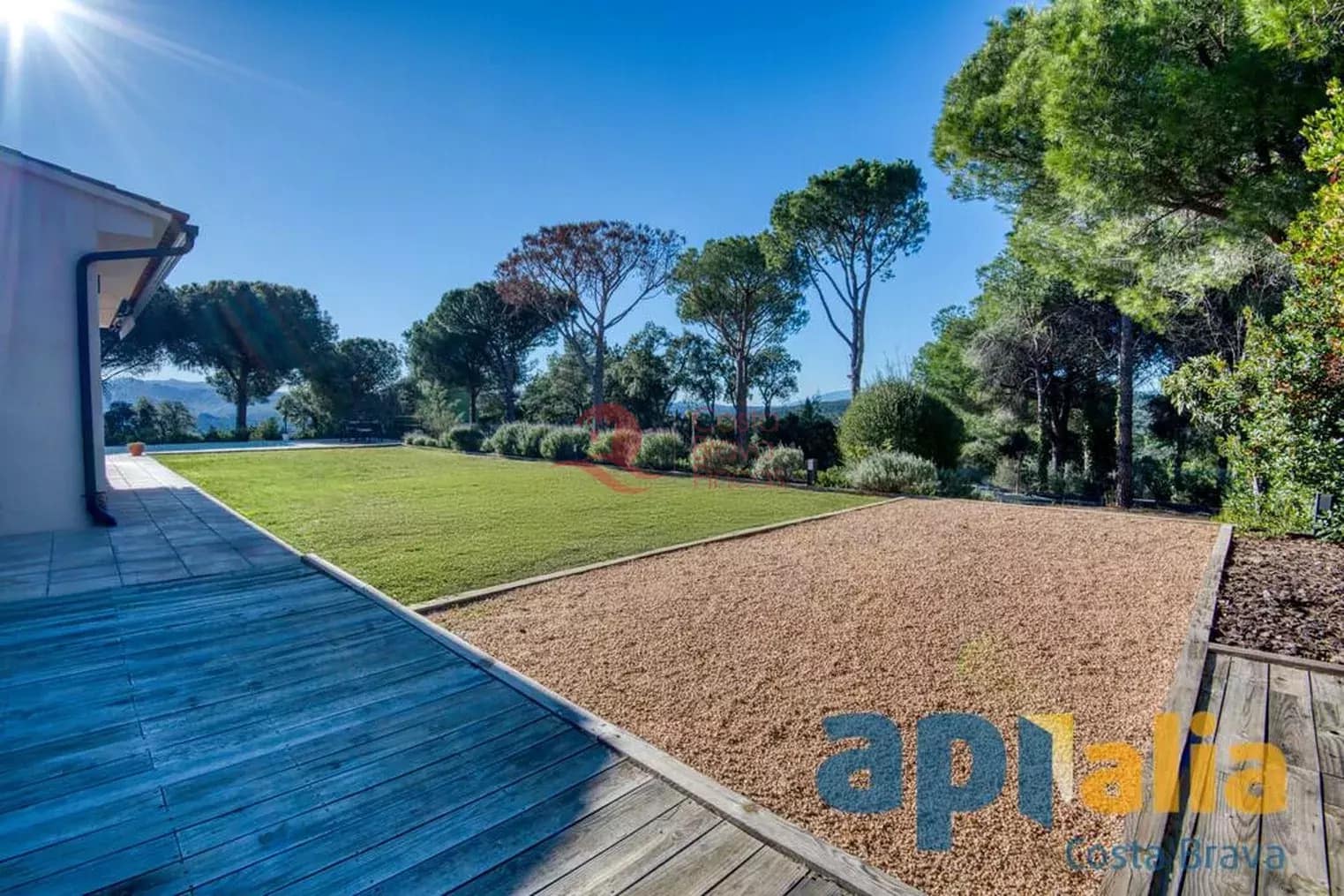 3 slaapkamer Villa te koop in Santa Cristina d'Aro met zwembad garage - € 665.000 (Ref: 9430951)