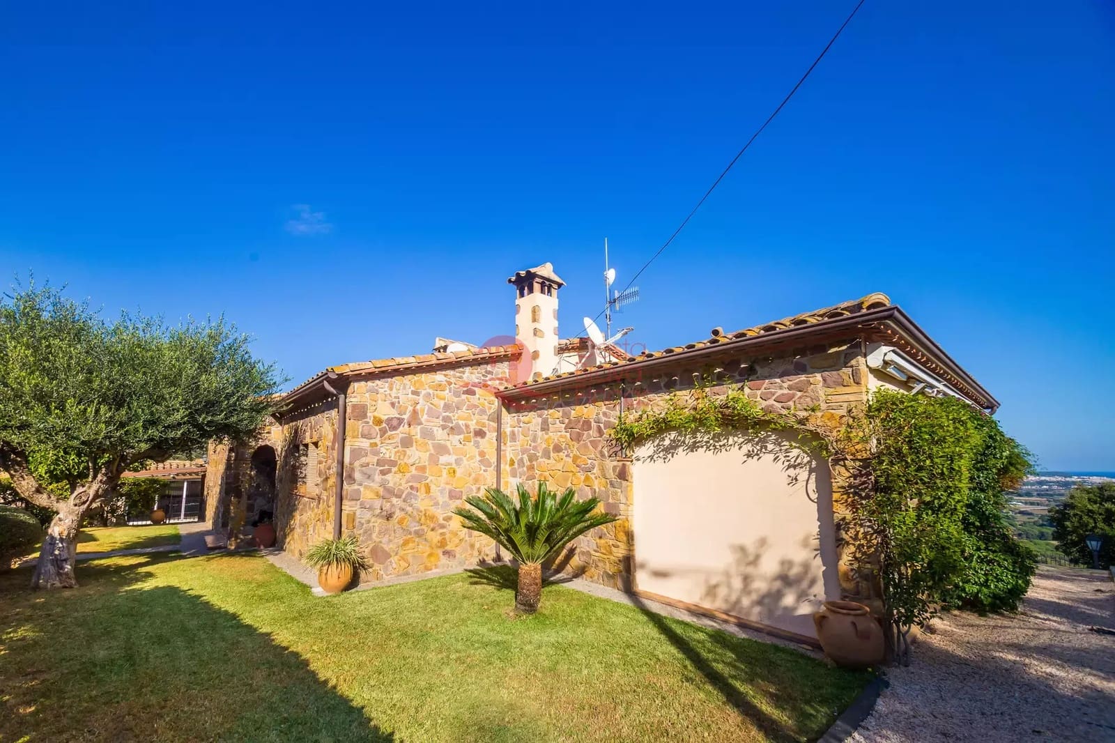 6 soverom Villa til salgs i Calonge i Sant Antoni med svømmebasseng garasje - € 995 000 (Ref: 9439932)