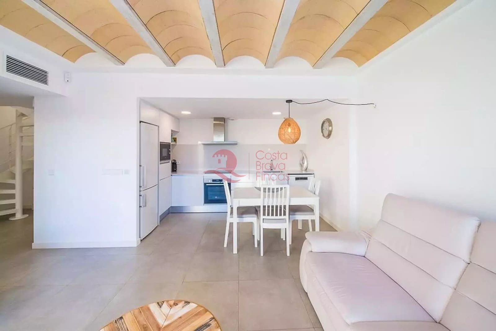 Apartamento de 3 habitaciones en Platja d'Aro en venta con piscina garaje - 530.000 € (Ref: 9448668)