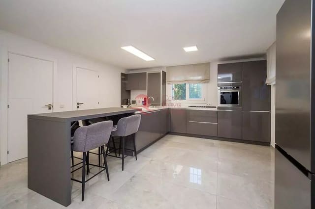 4 sypialnia Dom na sprzedaż w Platja d'Aro, Castell-Platja d'Aro z garażem - 600 000 € (Ref: 9449013)