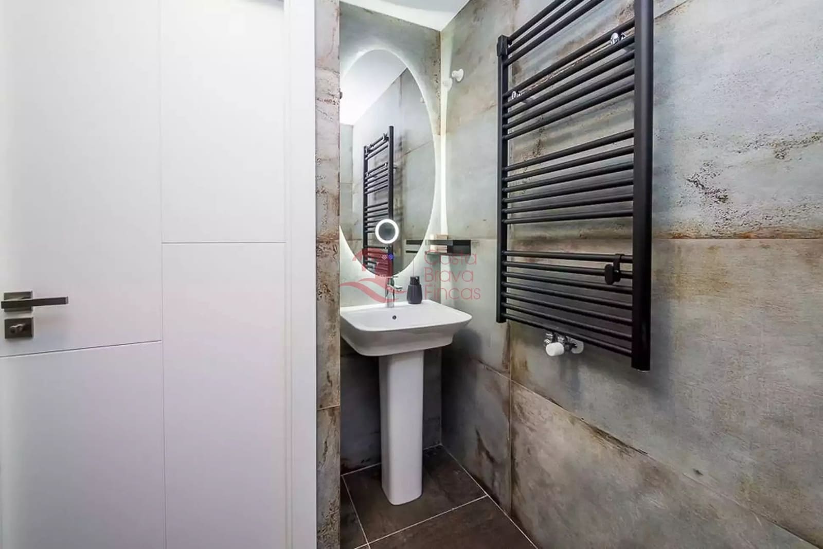 4 bedroom Townhouse for sale in Platja d'Aro with garage - € 600,000 (Ref: 9449013)