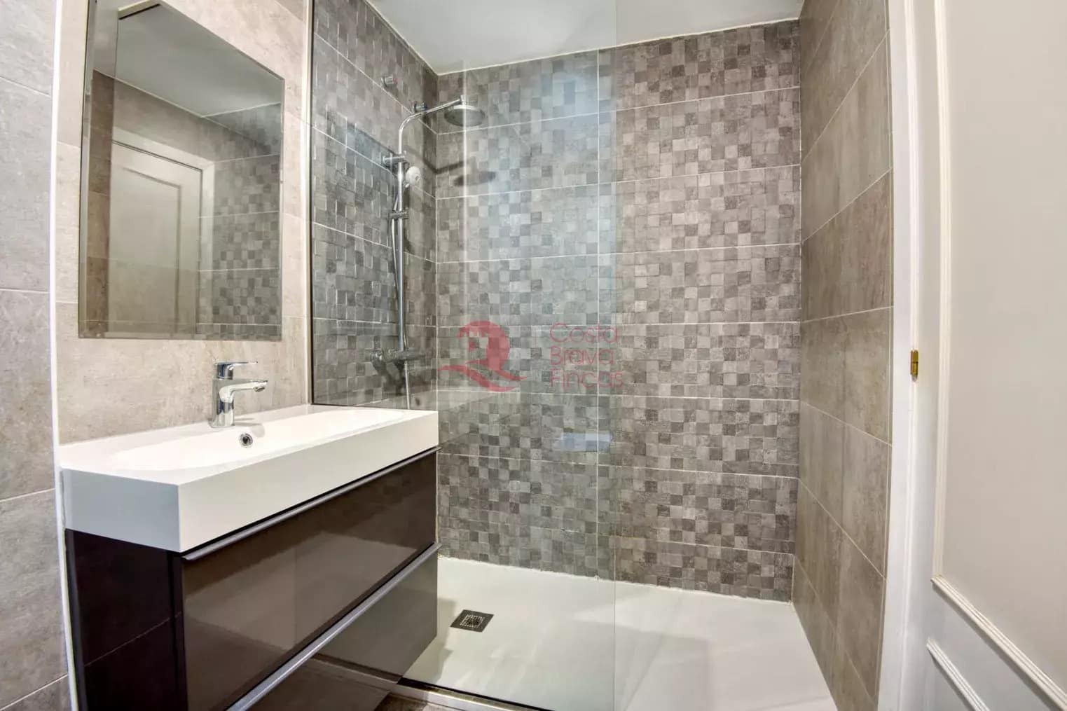 3 soverom Hus til salgs i Sant Feliu de Guixols med svømmebasseng garasje - € 530 000 (Ref: 9449014)