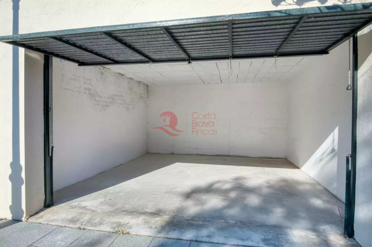 3 soverom Hus til salgs i Sant Feliu de Guixols med svømmebasseng garasje - € 530 000 (Ref: 9449014)