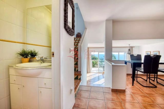 3 soverom Hus til salgs i Sant Feliu de Guíxols med svømmebasseng garasje - € 530 000 (Ref: 9449014)