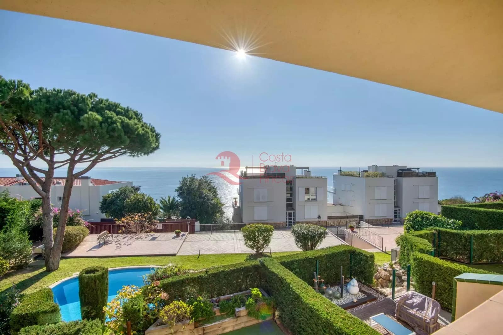 3 soveværelse Byhus til salg i Sant Feliu de Guixols med swimmingpool garage - € 530.000 (Ref: 9449014)