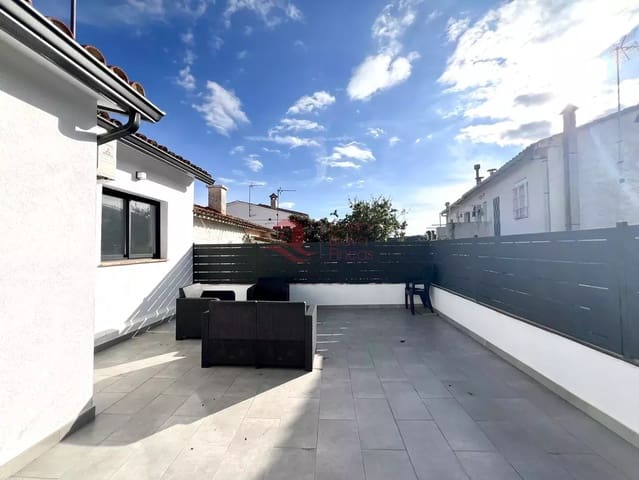 3 soverom Hus til salgs i Sant Feliu de Guíxols - € 348 000 (Ref: 9450565)