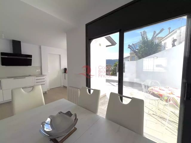 3 soveværelse Byhus til salg i Sant Feliu de Guíxols - € 348.000 (Ref: 9450565)