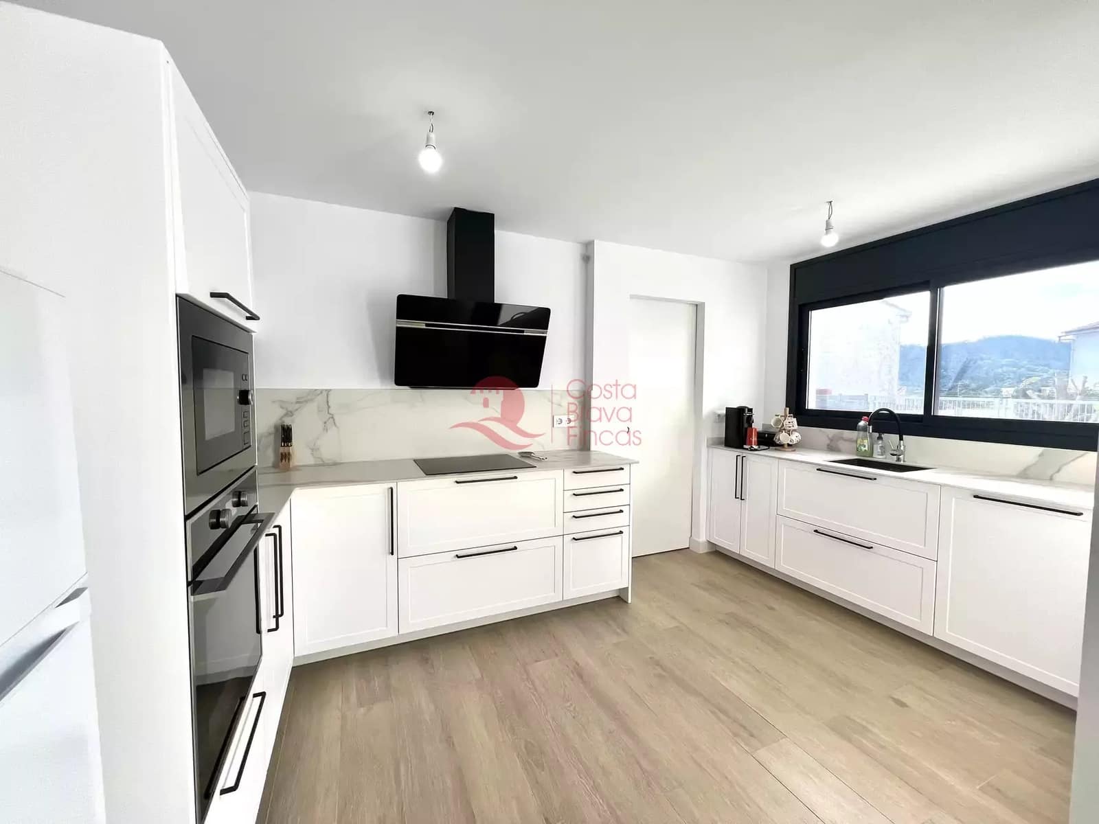 3 soveværelse Byhus til salg i Sant Feliu de Guixols - € 348.000 (Ref: 9450565)