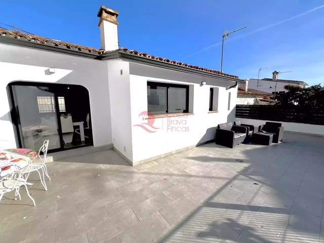 3 soveværelse Byhus til salg i Sant Feliu de Guíxols - € 348.000 (Ref: 9450565)
