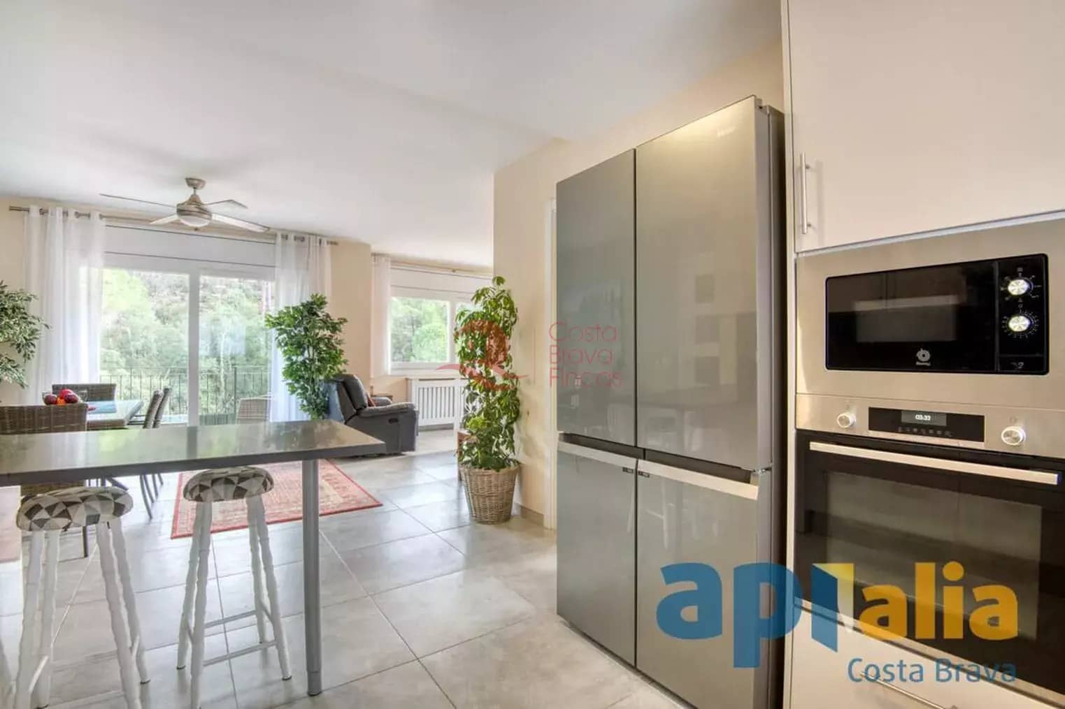 5 Zimmer Villa zu verkaufen in Santa Cristina d'Aro mit Pool Garage - 795.000 € (Ref: 9468296)