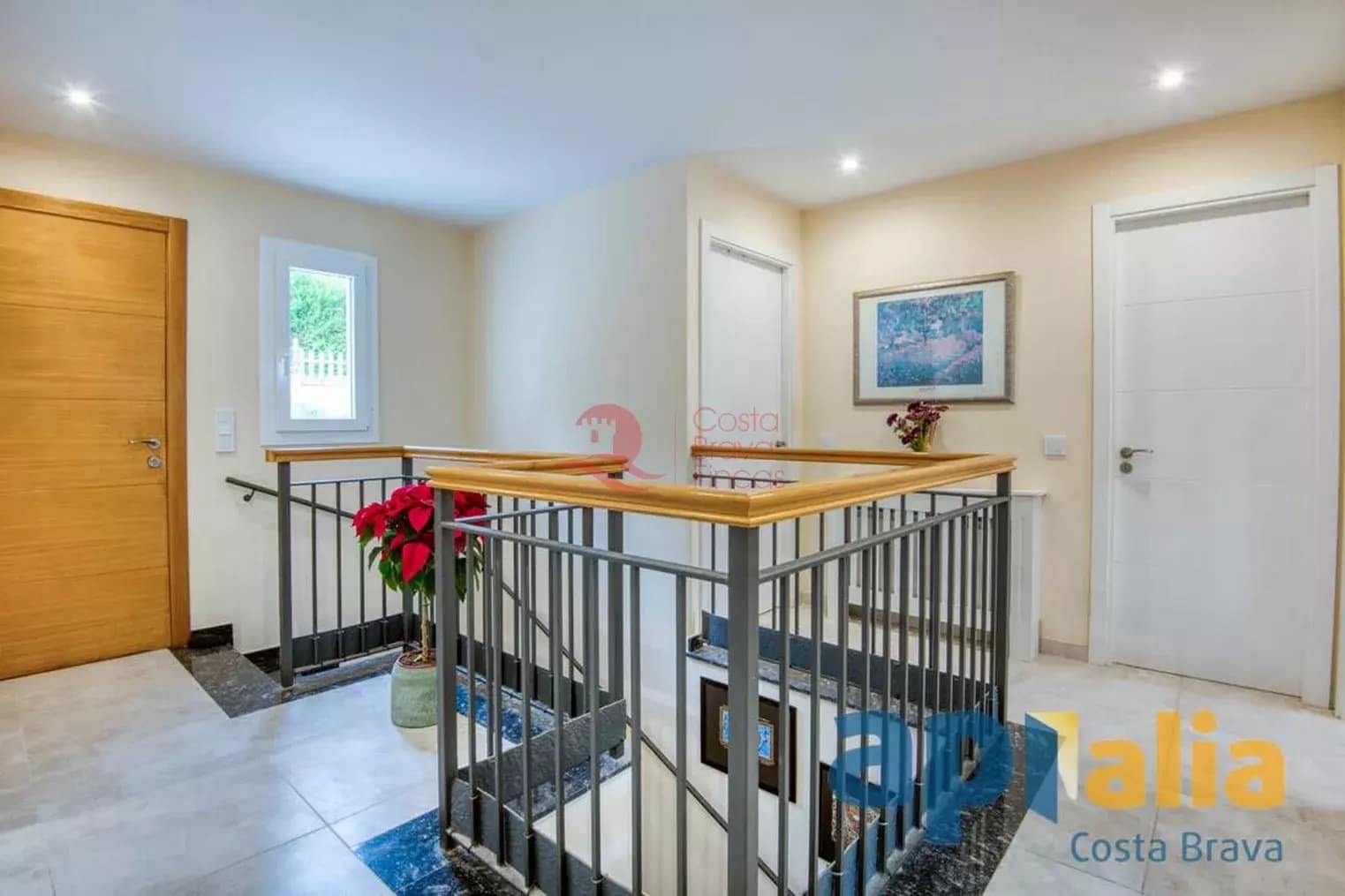 5 Zimmer Villa zu verkaufen in Santa Cristina d'Aro mit Pool Garage - 795.000 € (Ref: 9468296)