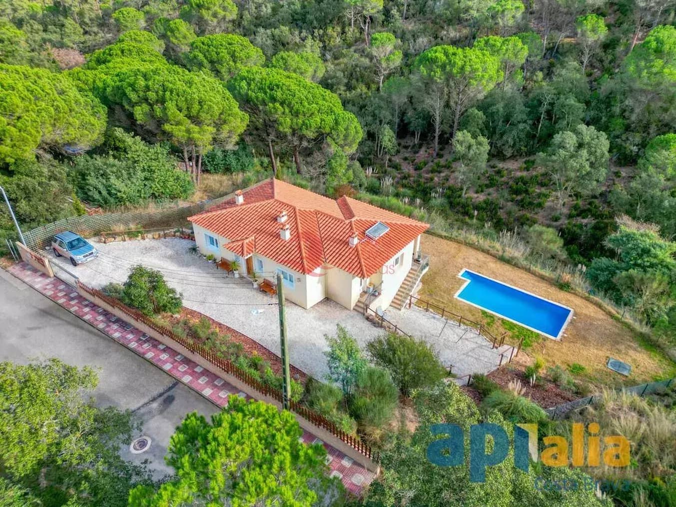 5 Zimmer Villa zu verkaufen in Santa Cristina d'Aro mit Pool Garage - 795.000 € (Ref: 9468296)