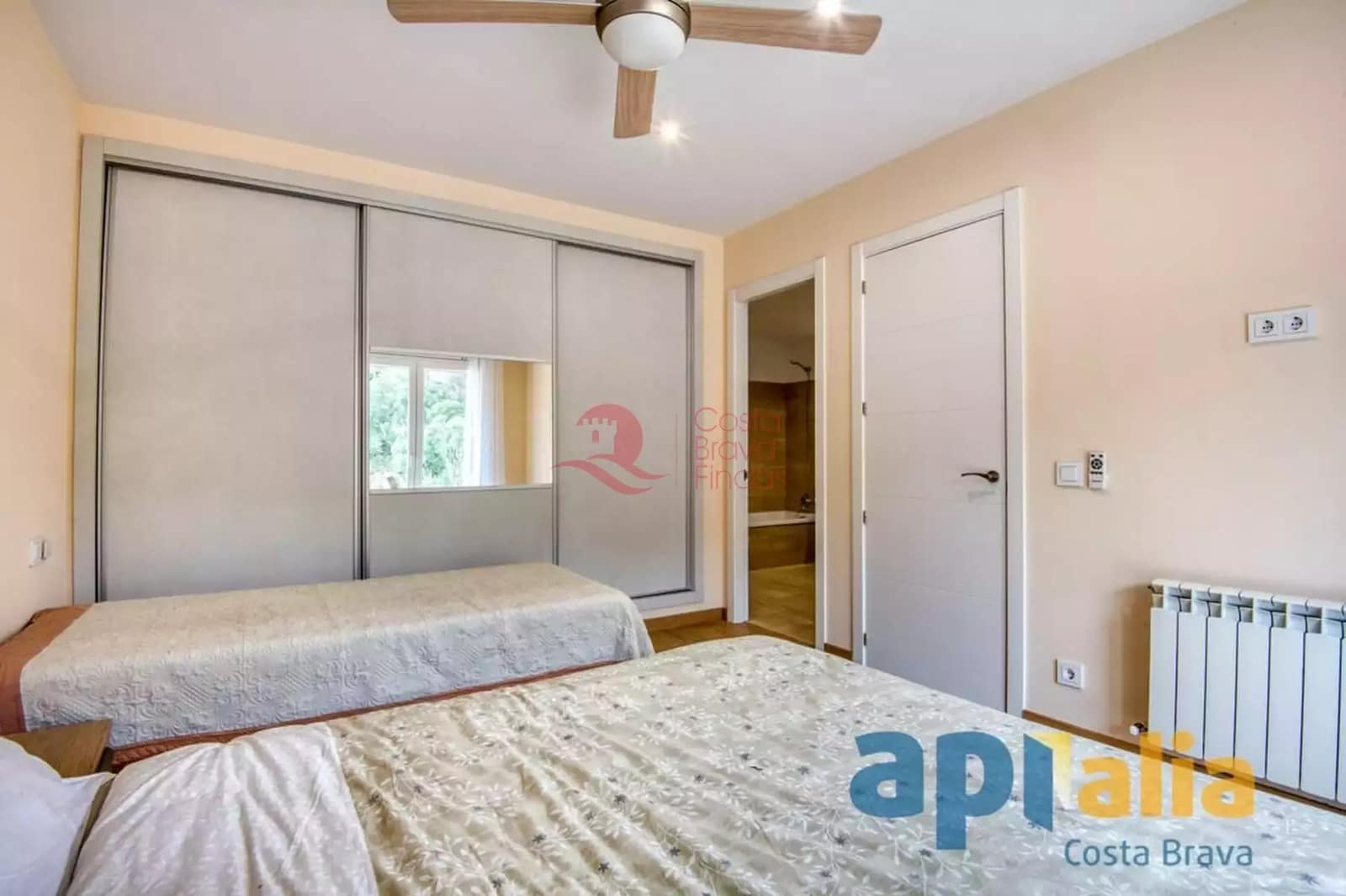 5 chambre Villa/Maison à vendre à Santa Cristina d'Aro avec piscine garage - 795 000 € (Ref: 9468296)