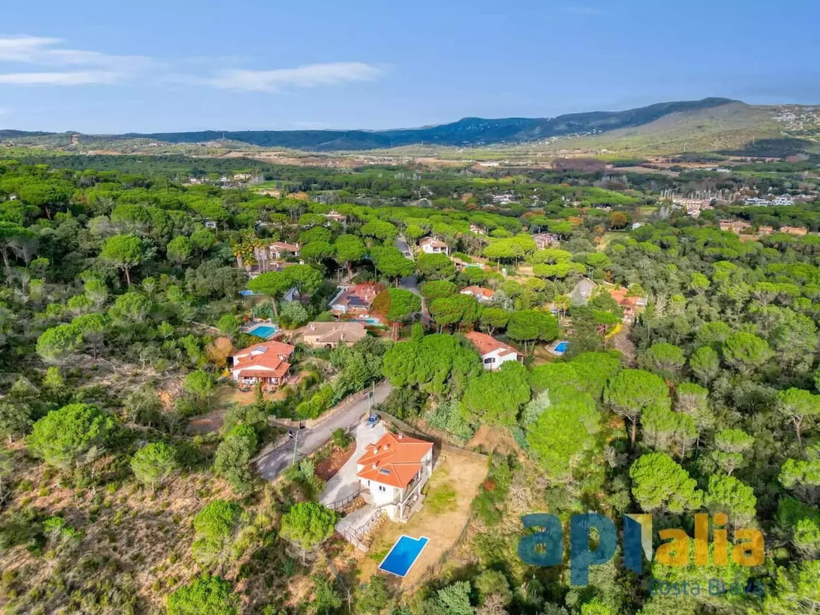 5 chambre Villa/Maison à vendre à Santa Cristina d'Aro avec piscine garage - 795 000 € (Ref: 9468296)