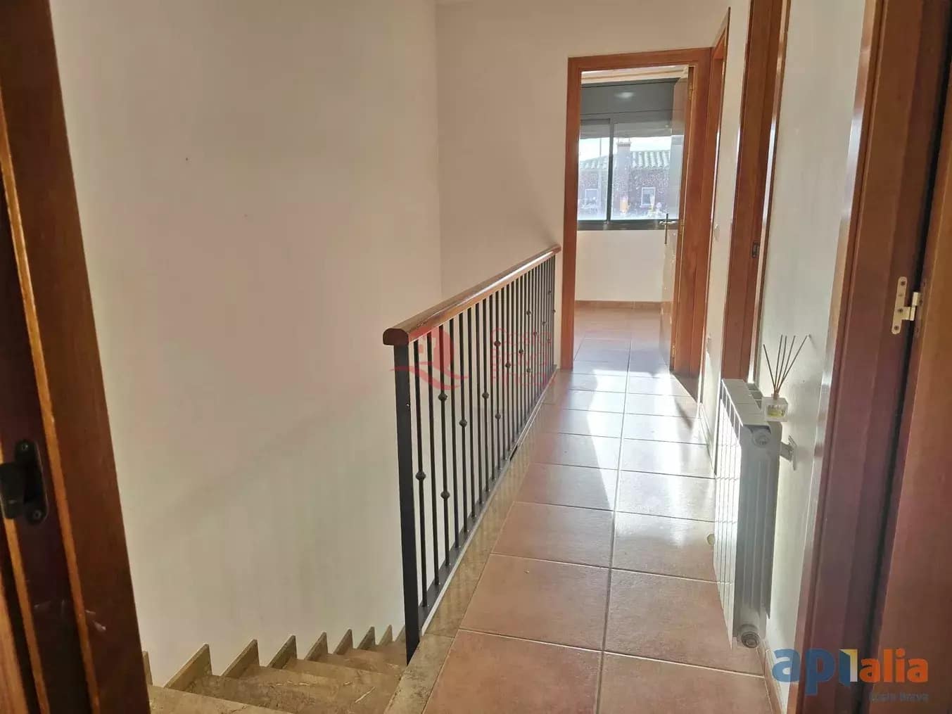 4 soveværelse Byhus til salg i Vall-llobrega med garage - € 350.000 (Ref: 9497143)