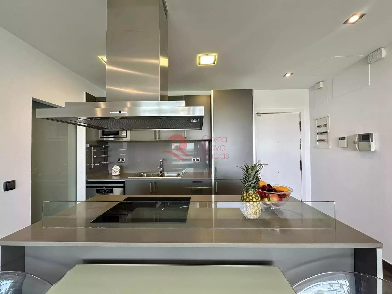 2 soveværelse Lejlighed til salg i Platja d'Aro med swimmingpool garage - € 690.000 (Ref: 9557780)