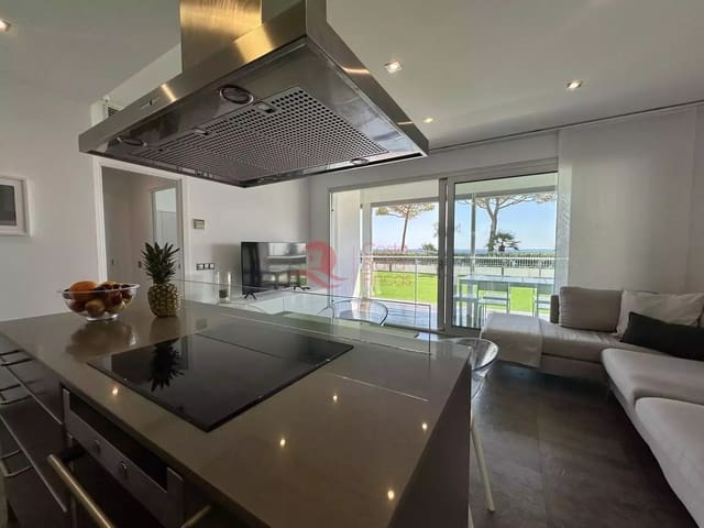 2 soveværelse Lejlighed til salg i Platja d'Aro, Castell-Platja d'Aro med swimmingpool garage - € 690.000 (Ref: 9557780)