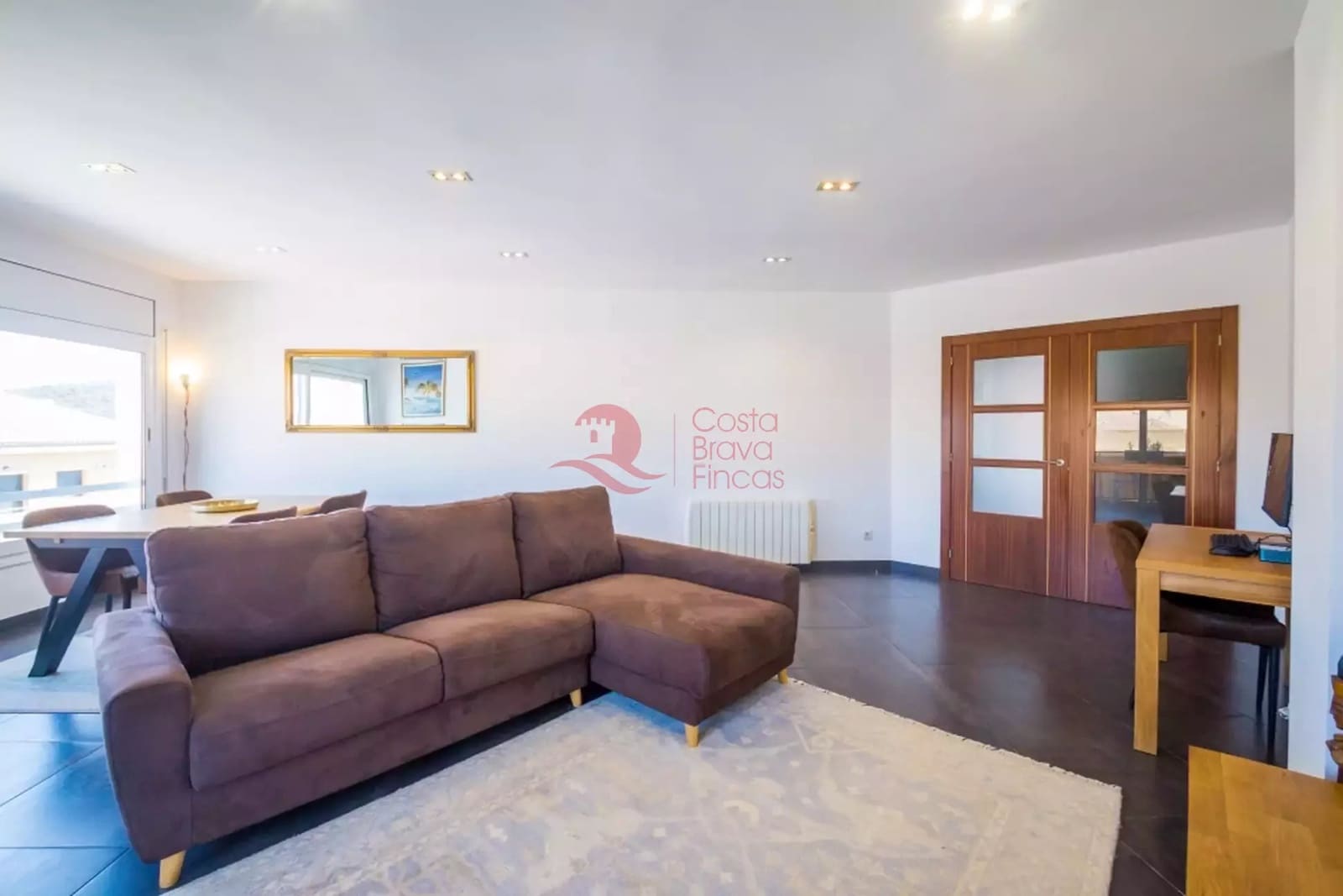 3 bedroom Apartment for sale in Santa Cristina d'Aro - € 290,000 (Ref: 9586175)