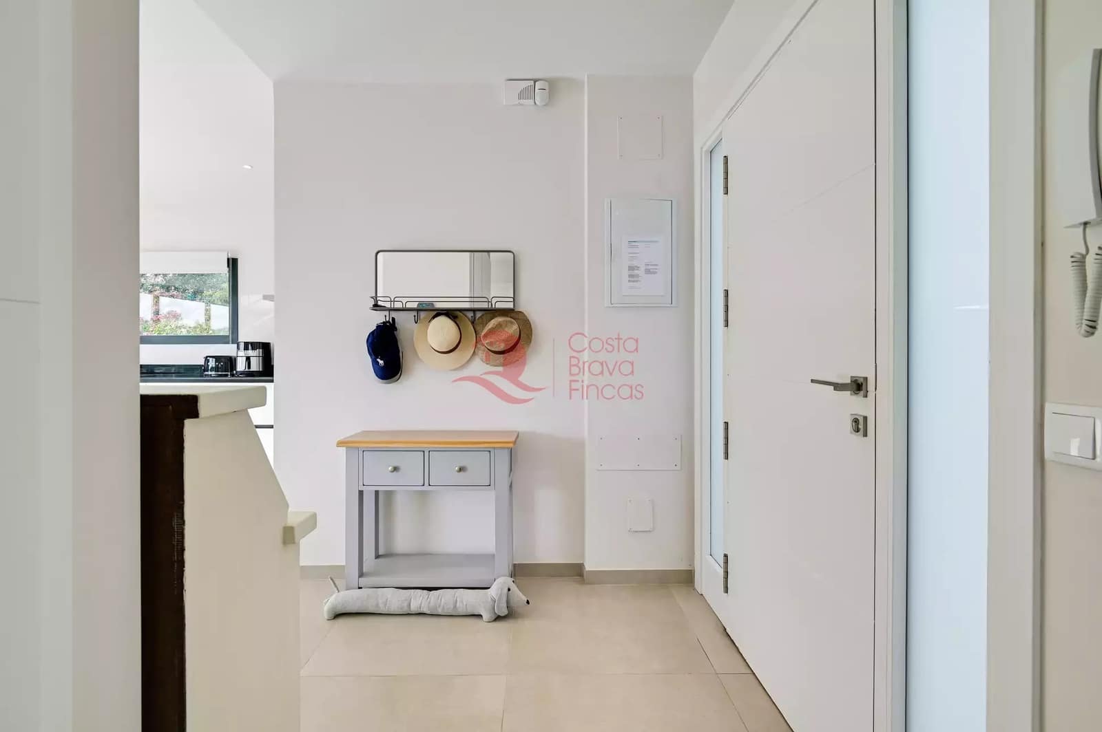 4 soveværelse Villa til salg i Santa Cristina d'Aro med swimmingpool garage - € 599.000 (Ref: 9599360)