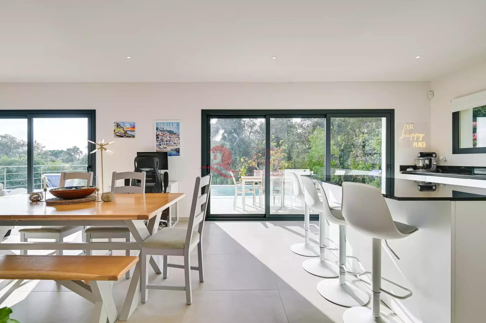 4 soveværelse Villa til salg i Santa Cristina d'Aro med swimmingpool garage - € 599.000 (Ref: 9599360)