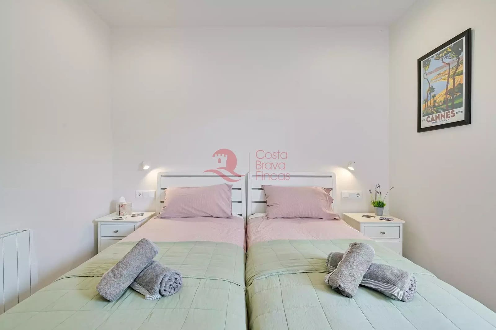 4 soveværelse Villa til salg i Santa Cristina d'Aro med swimmingpool garage - € 599.000 (Ref: 9599360)