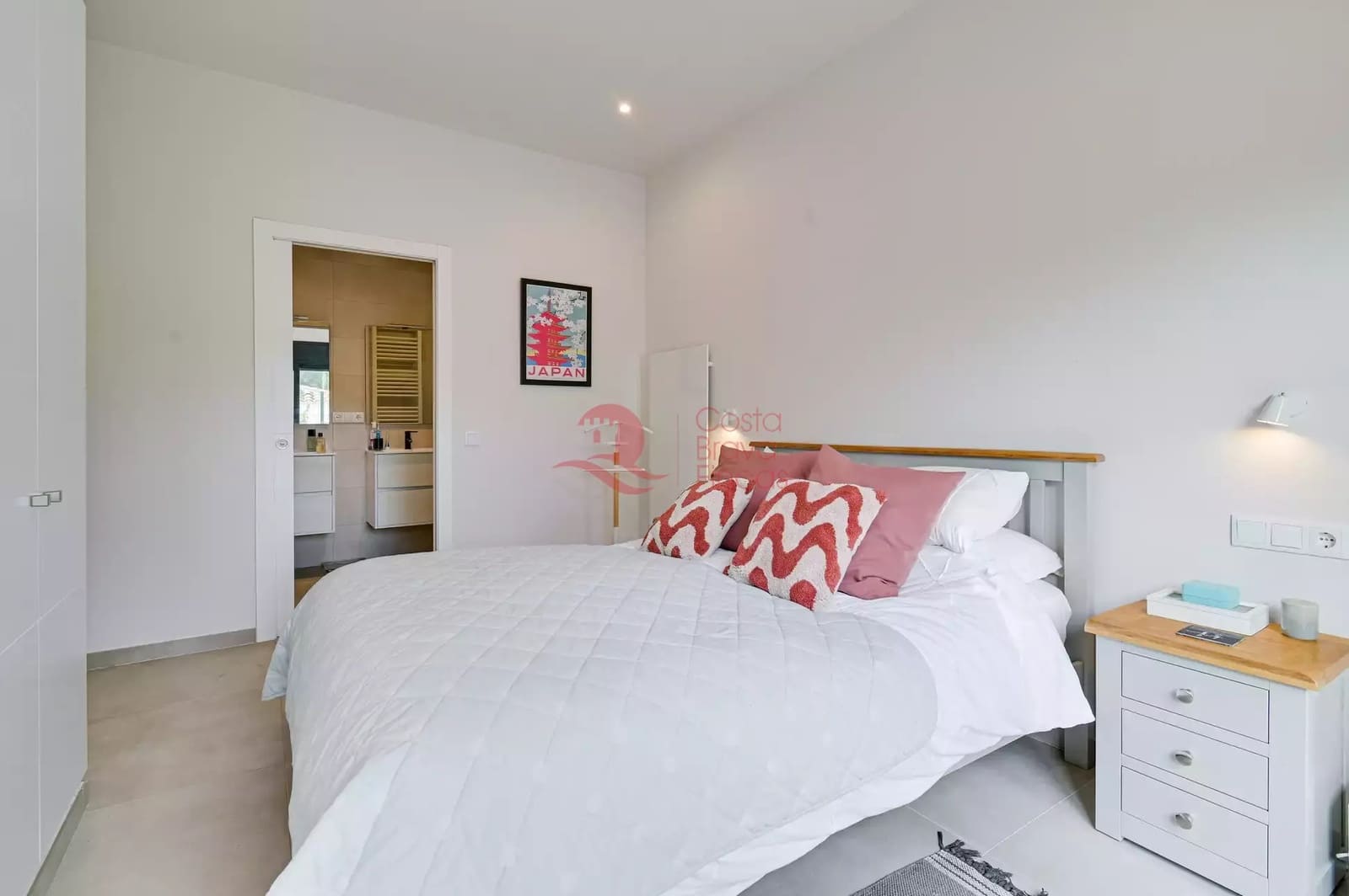 4 soveværelse Villa til salg i Santa Cristina d'Aro med swimmingpool garage - € 599.000 (Ref: 9599360)