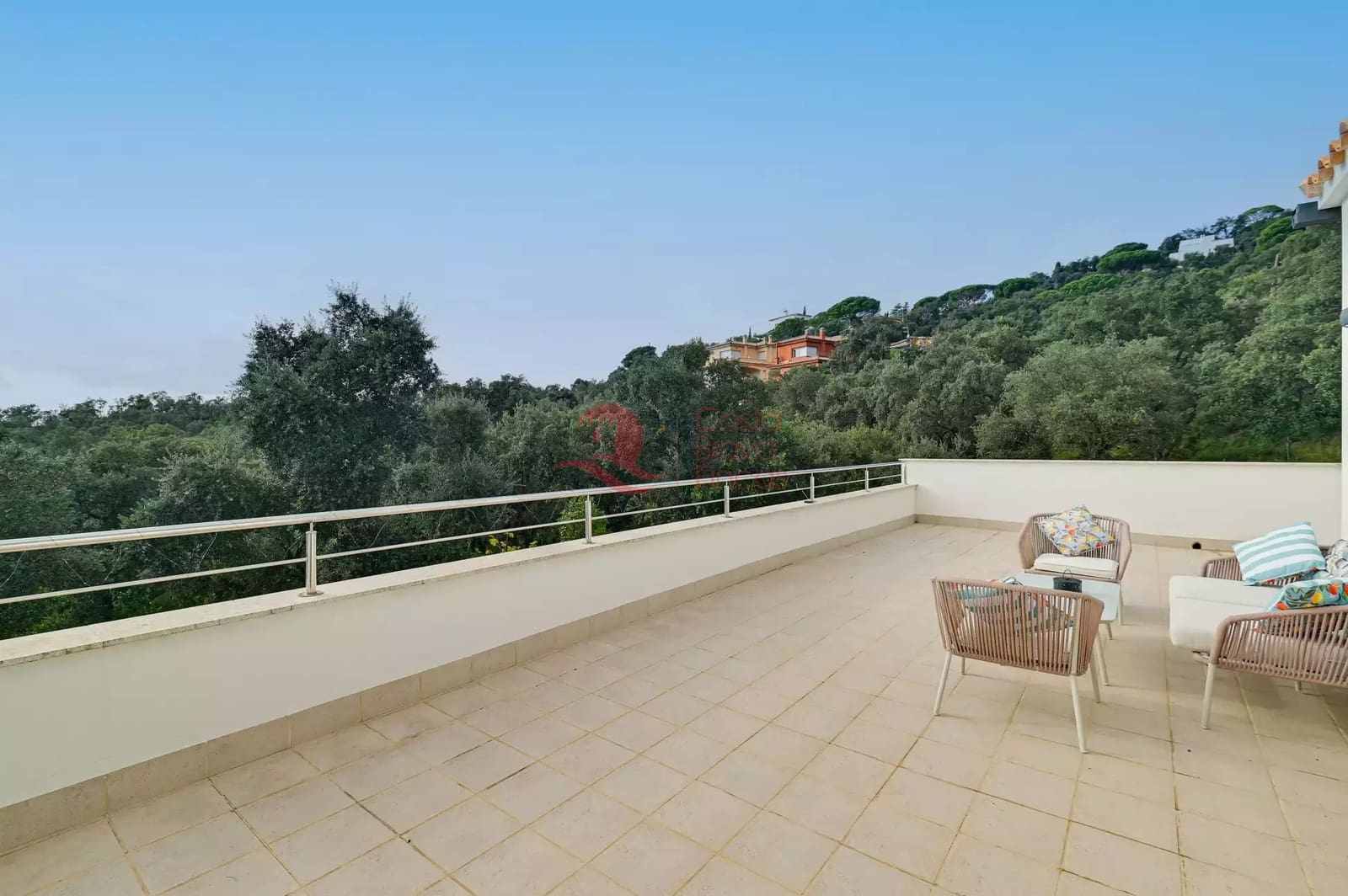 4 soveværelse Villa til salg i Santa Cristina d'Aro med swimmingpool garage - € 599.000 (Ref: 9599360)