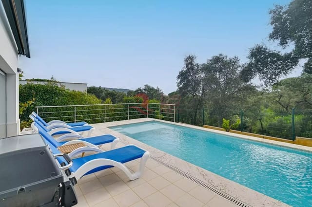 4 soveværelse Villa til salg i Santa Cristina d'Aro med swimmingpool garage - € 599.000 (Ref: 9599360)