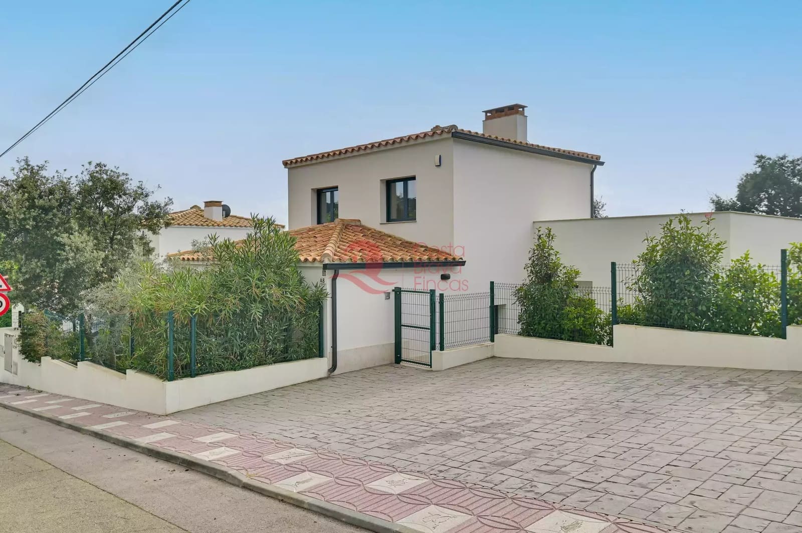 4 soveværelse Villa til salg i Santa Cristina d'Aro med swimmingpool garage - € 599.000 (Ref: 9599360)