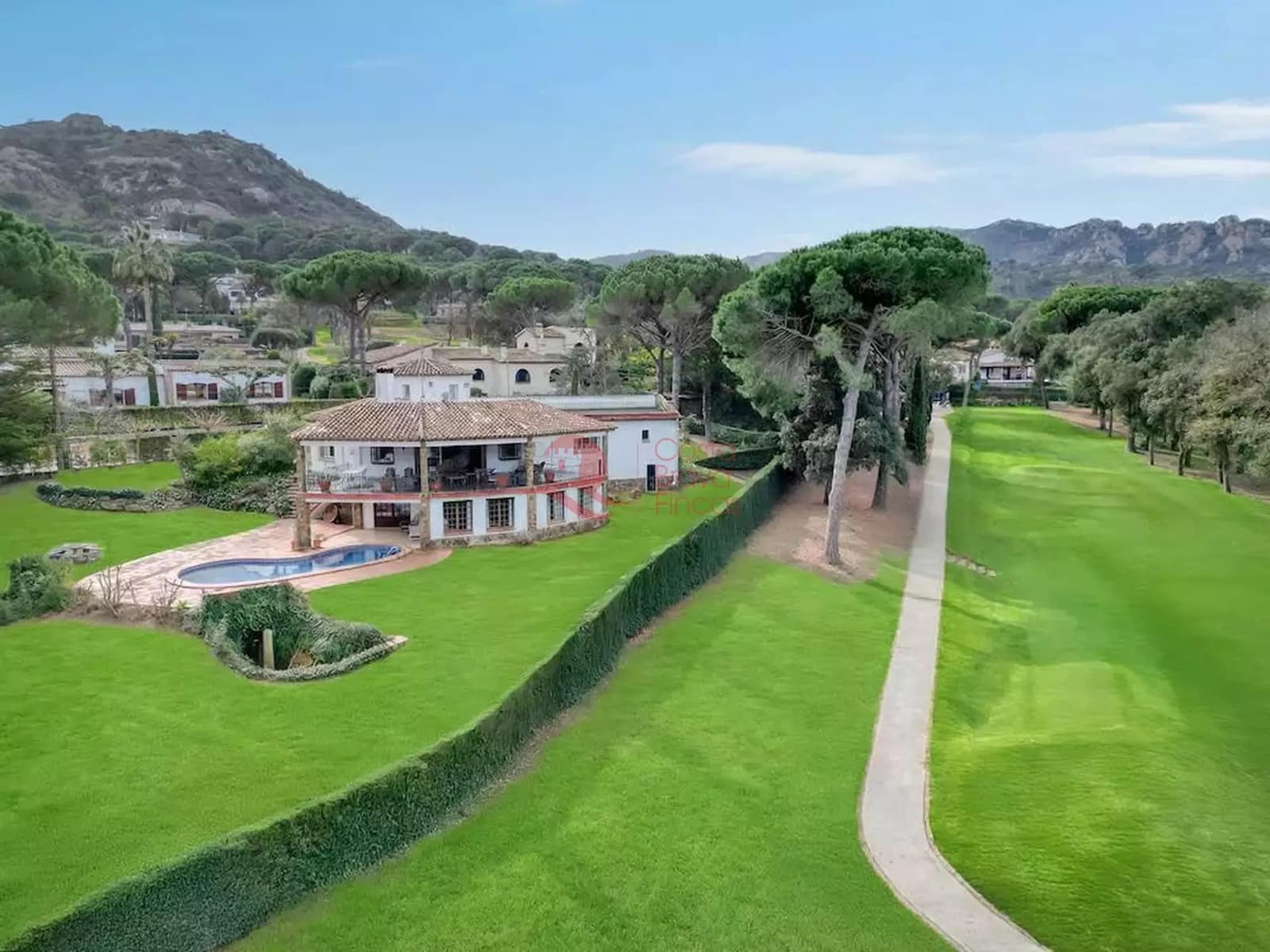 4 soverom Villa til salgs i Santa Cristina d'Aro med svømmebasseng garasje - € 895 000 (Ref: 9629907)