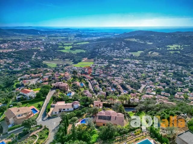 5 bedroom Villa for sale in Calonge i Sant Antoni with pool garage - € 875,000 (Ref: 9701488)