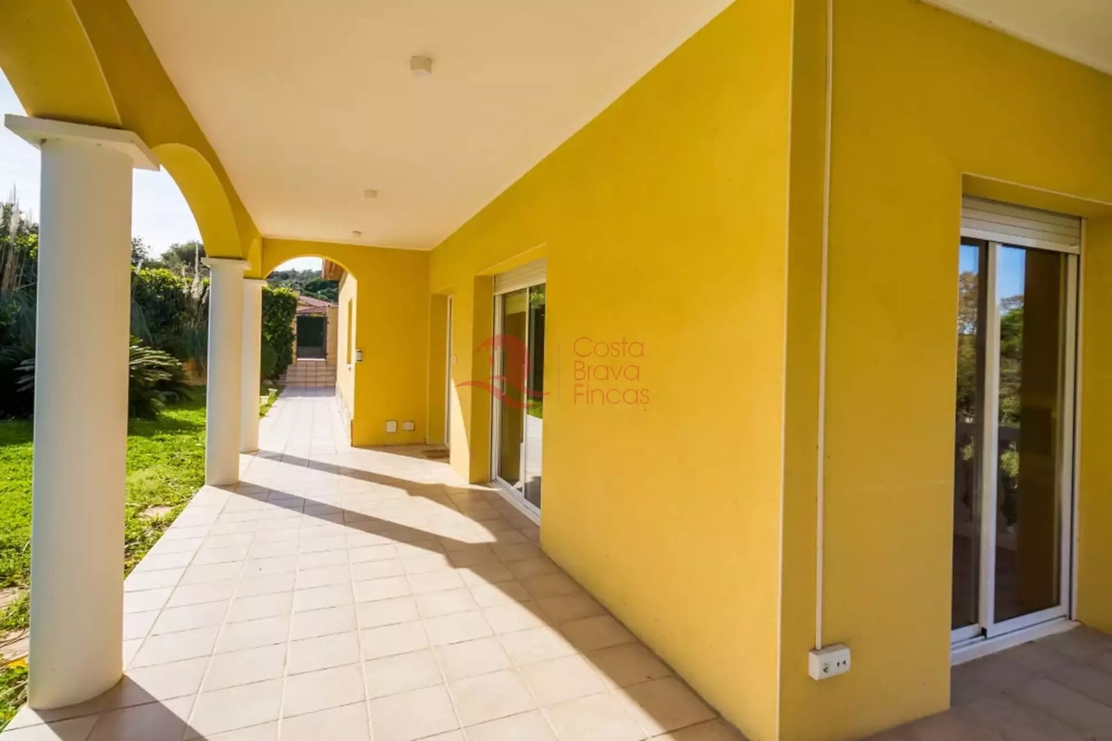 3 bedroom Villa for sale in Calonge i Sant Antoni with pool garage - € 499,000 (Ref: 9701489)