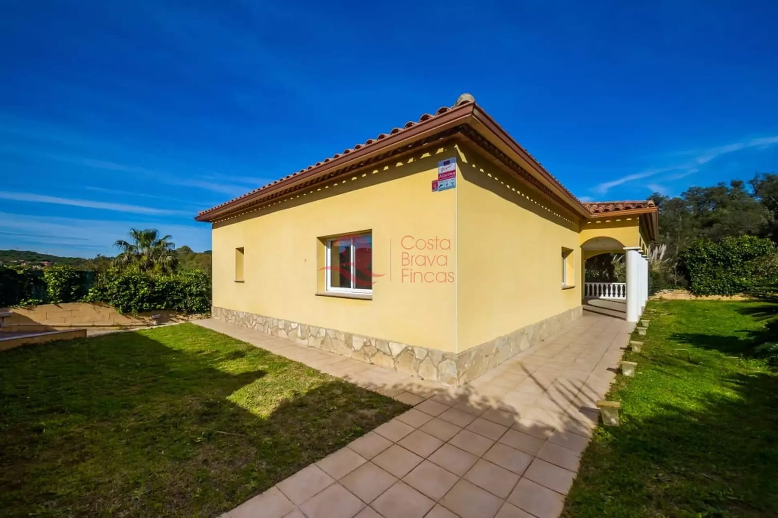 3 bedroom Villa for sale in Calonge i Sant Antoni with pool garage - € 499,000 (Ref: 9701489)