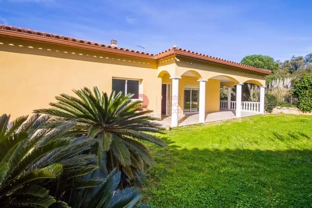 3 slaapkamer Villa te koop in Calonge i Sant Antoni met zwembad garage - € 499.000 (Ref: 9701489)