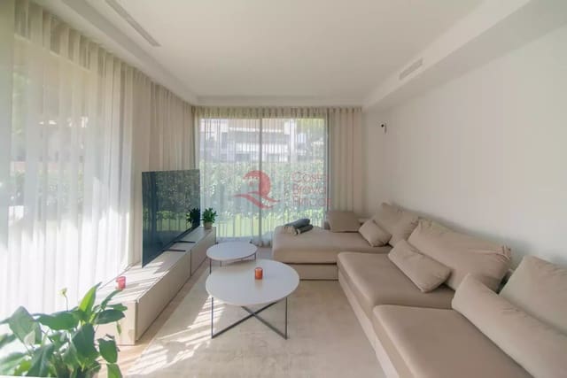 3 soverom Leilighet til salgs i S'Agaro, Castell-Platja d'Aro med svømmebasseng garasje - € 795 000 (Ref: 9711821)