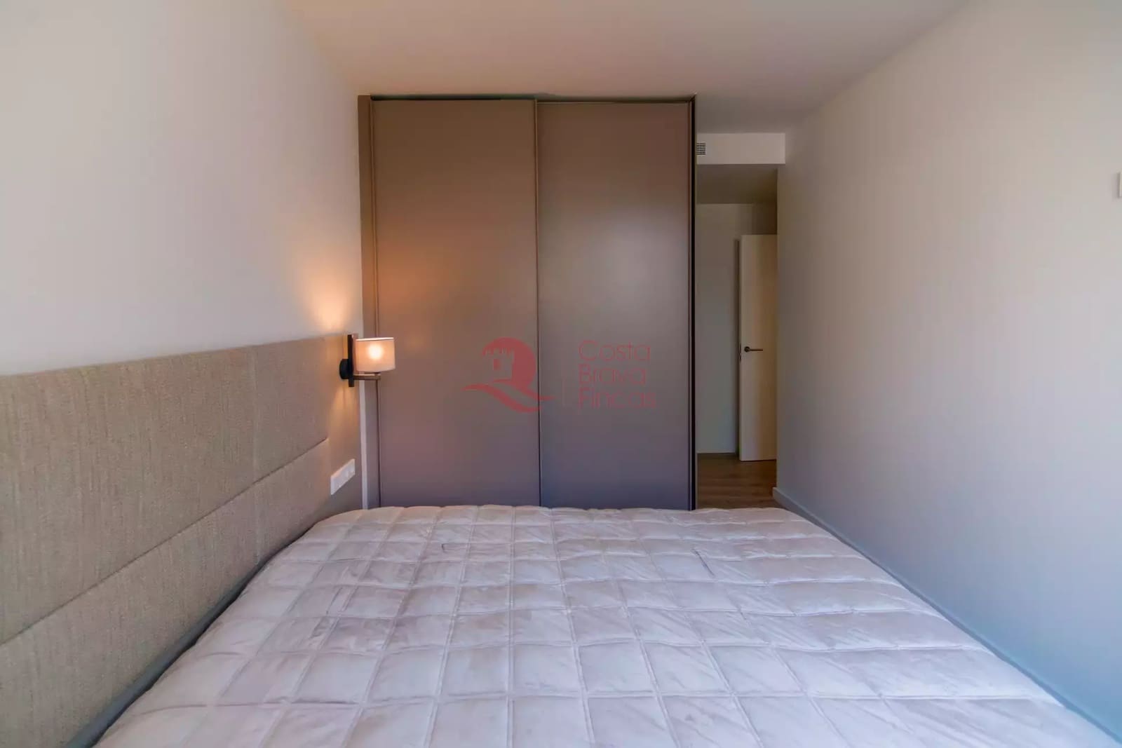 3 sypialnia Apartament na sprzedaż w S'Agaro z basenem garażem - 795 000 € (Ref: 9711821)