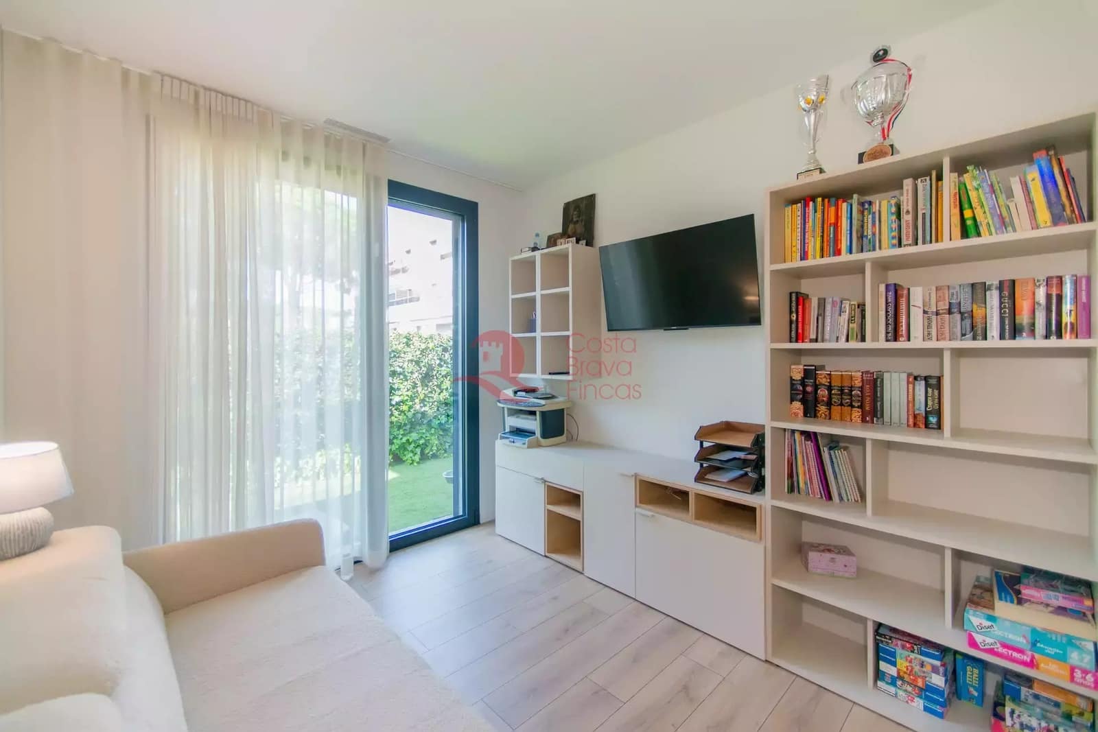 3 sypialnia Apartament na sprzedaż w S'Agaro z basenem garażem - 795 000 € (Ref: 9711821)