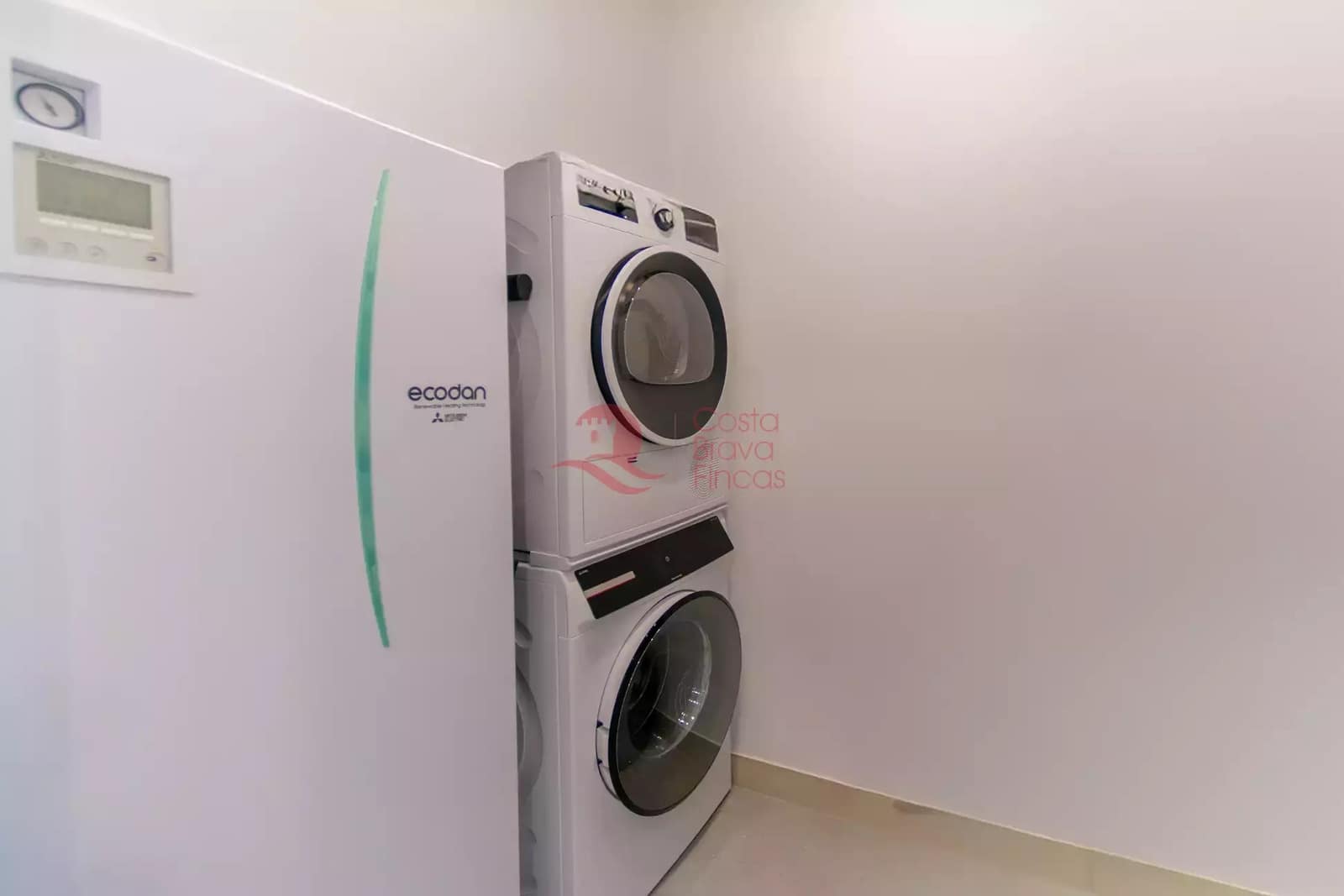 3 sypialnia Apartament na sprzedaż w S'Agaro z basenem garażem - 795 000 € (Ref: 9711821)