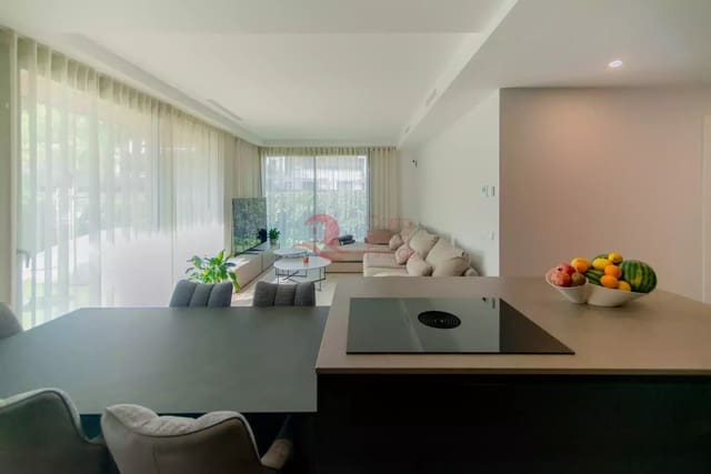 3 soverom Leilighet til salgs i S'Agaro, Castell-Platja d'Aro med svømmebasseng garasje - € 795 000 (Ref: 9711821)