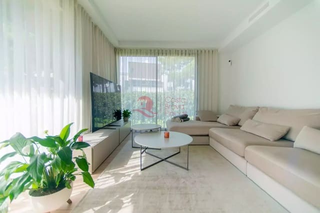 3 soverom Leilighet til salgs i S'Agaro, Castell-Platja d'Aro med svømmebasseng garasje - € 795 000 (Ref: 9711821)