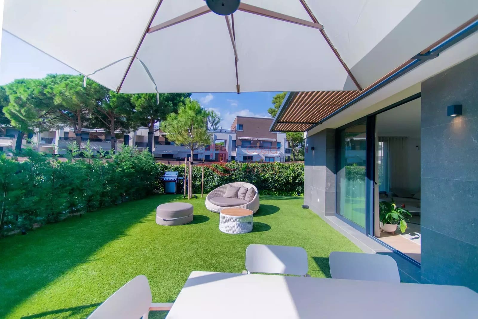 3 sypialnia Apartament na sprzedaż w S'Agaro z basenem garażem - 795 000 € (Ref: 9711821)