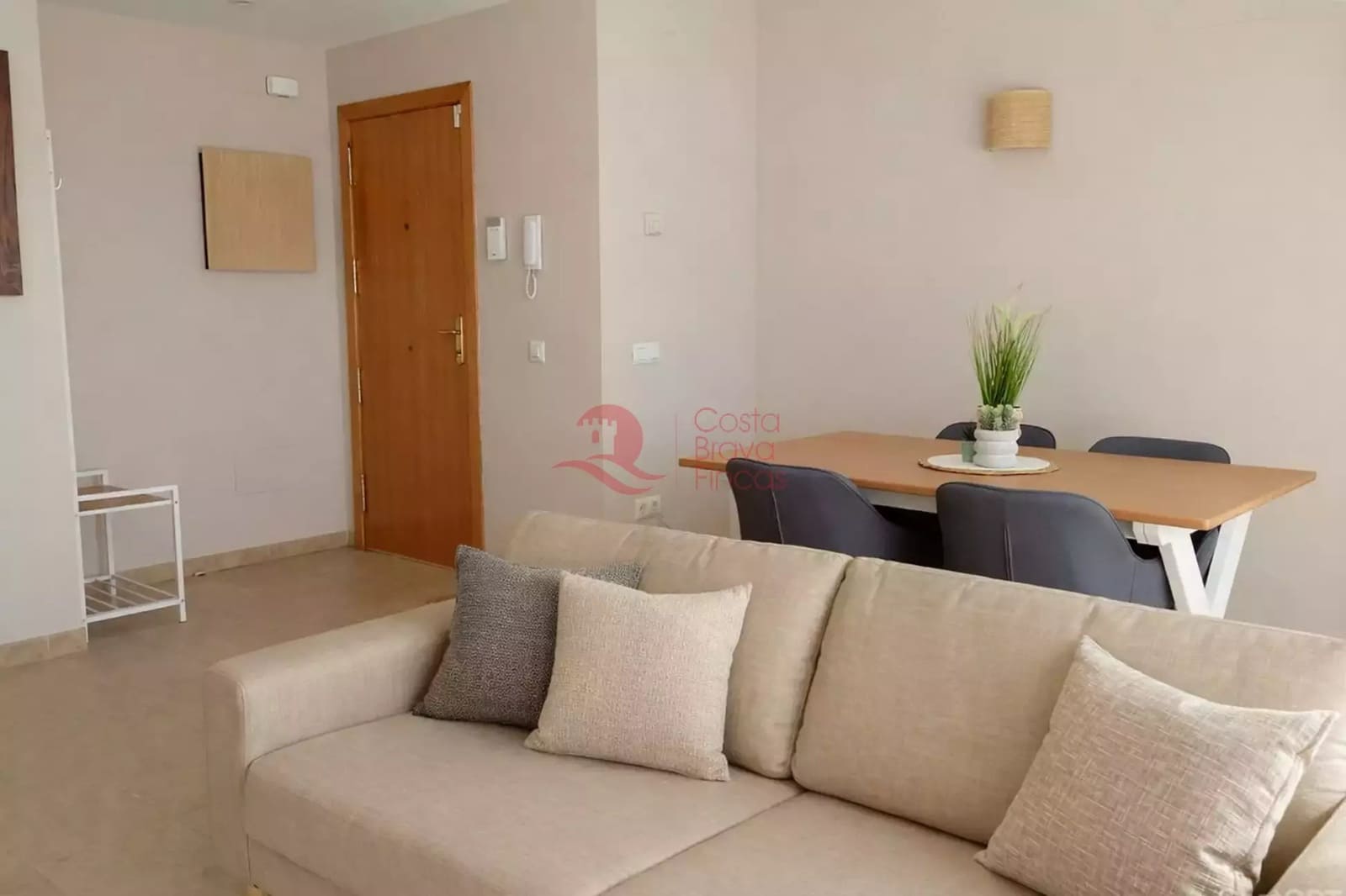 2 bedroom Apartment for sale in Calonge i Sant Antoni with garage - € 265,000 (Ref: 9738380)