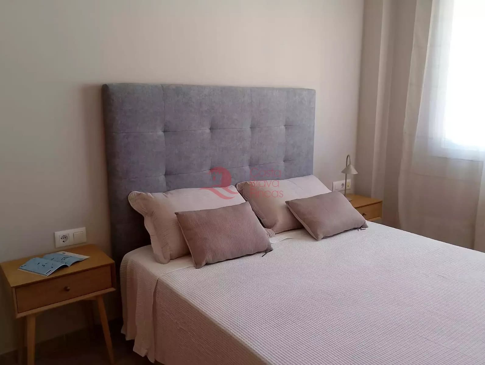 2 bedroom Apartment for sale in Calonge i Sant Antoni with garage - € 265,000 (Ref: 9738380)