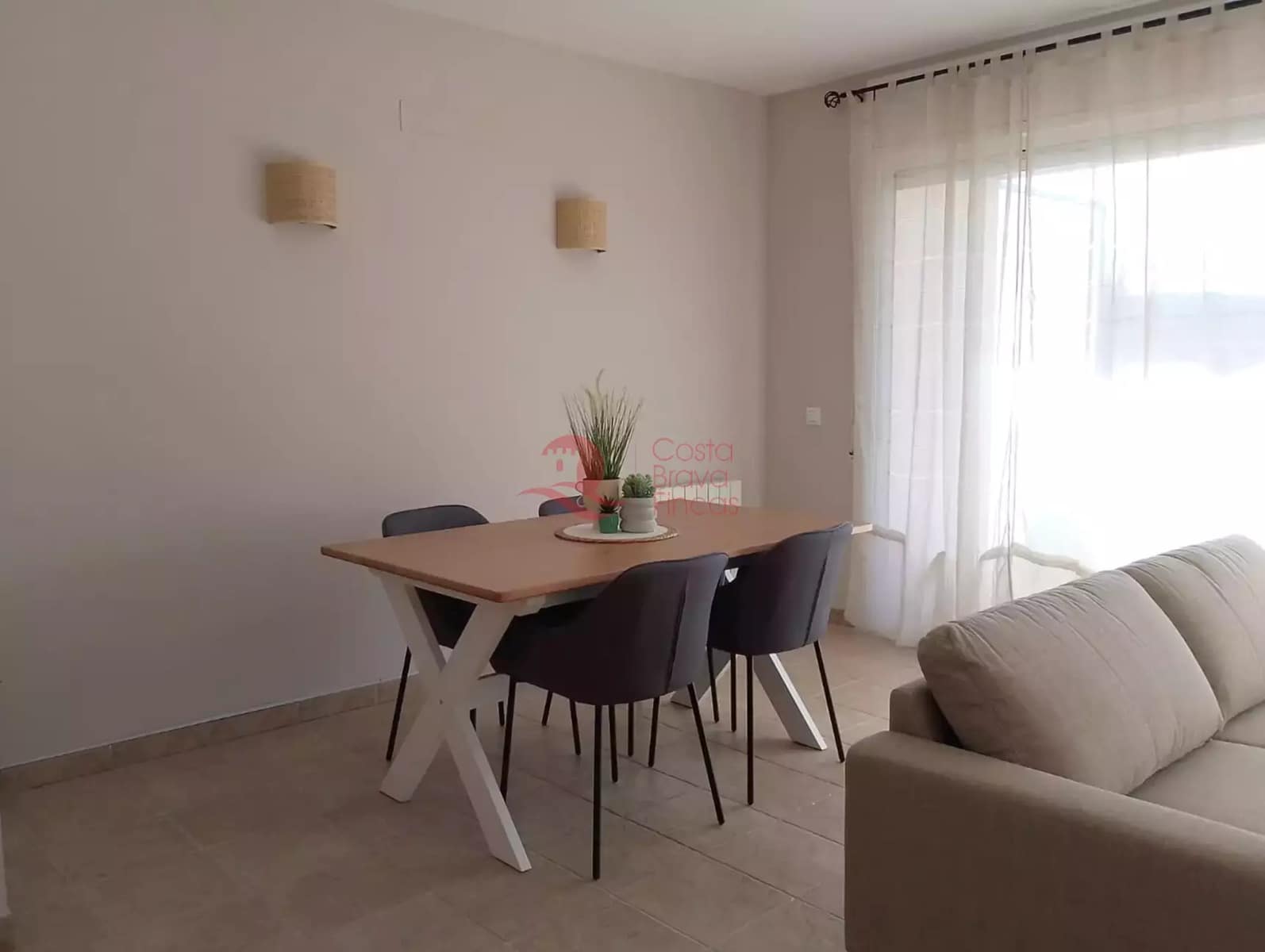 2 bedroom Apartment for sale in Calonge i Sant Antoni with garage - € 265,000 (Ref: 9738380)