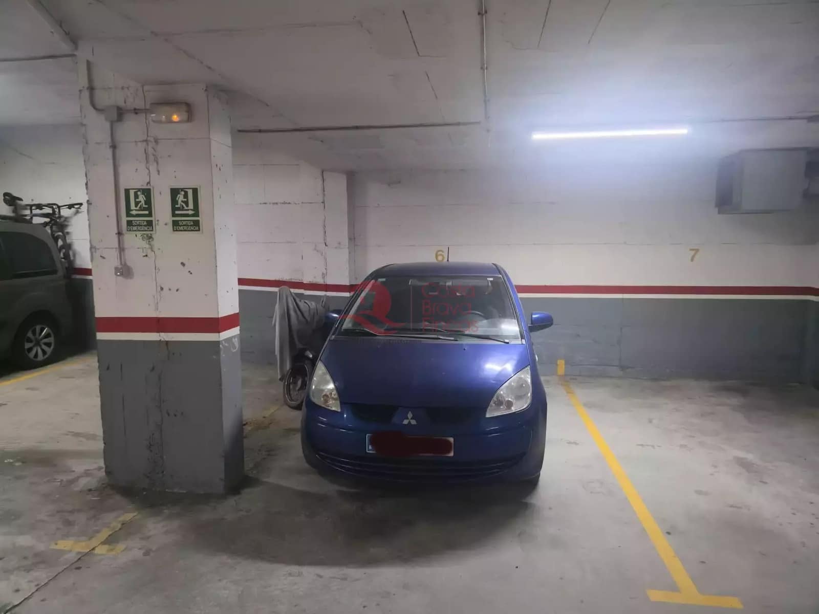 2 bedroom Apartment for sale in Calonge i Sant Antoni with garage - € 265,000 (Ref: 9738380)