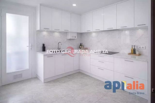 4 soveværelse Lejlighed til salg i Palamós - € 350.000 (Ref: 9738381)