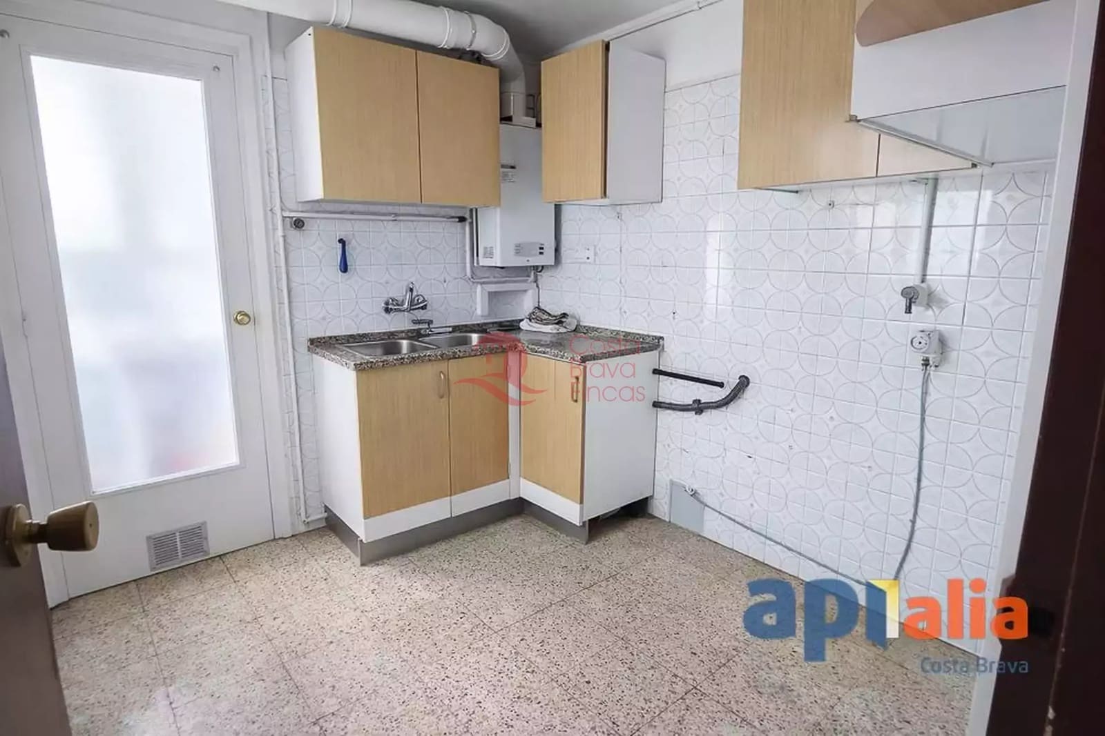 4 bedroom Apartment for sale in Palamos - € 350,000 (Ref: 9738381)